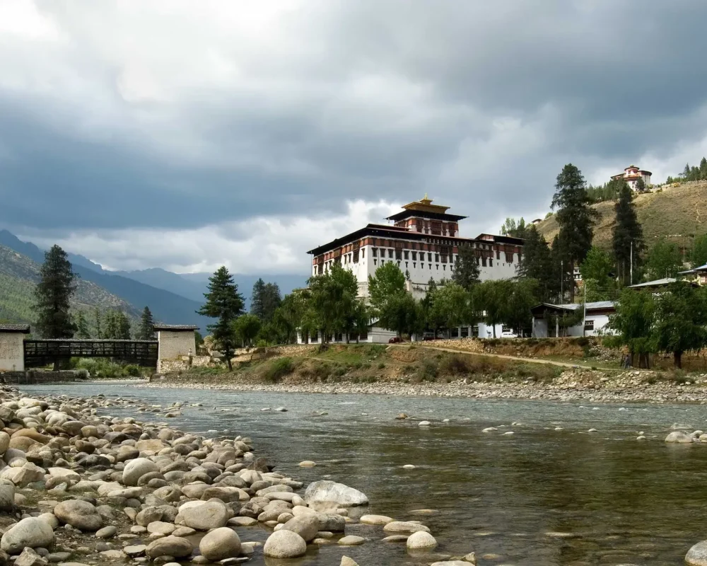 paro-dzong-01